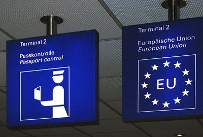 UE: KE przedstawia wytyczne w sprawie przekraczania granic przez pracown...
