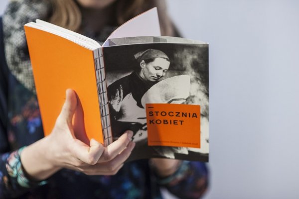 Zwiedzaj dawną Stocznię Gdańską z mapą wydaną przez IKM