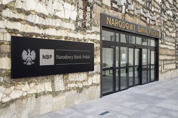 NBP: polska gospodarka skurczy się w tym roku najmniej spośród krajów UE