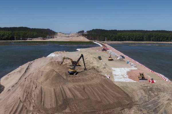 Hołownia: przekop Mierzei Wiślanej to absurd pod każdym względem