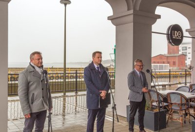 Zachodniopomorskie: Trzaskowski upomina się o interesy branży turystyczn...