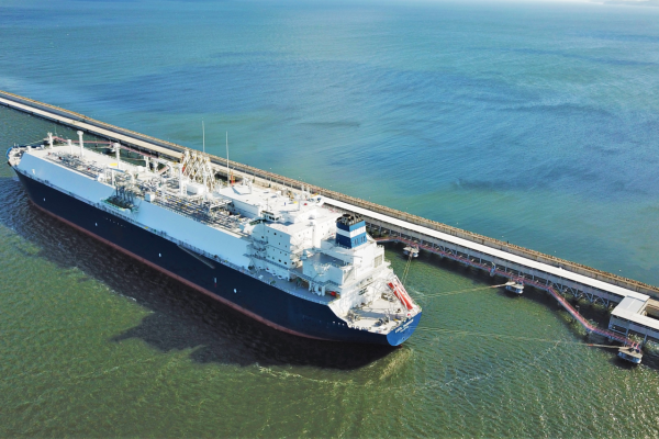 Prezydent: inwestycje, jak m.in. rozbudowa gazoportu, wzmacniają suwerenność i tworzą m...