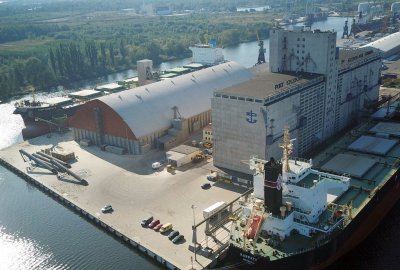 Nowe nabrzeża przeładunkowe w porcie Szczecin chce budować sześć firm ...