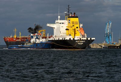 Fot.: Piotr B. Stareńczak Rekordowe wyniki przeładunków paliw płynnych w Porcie Gdynia