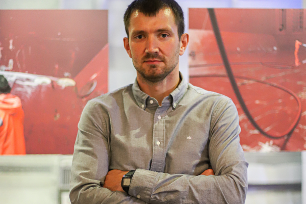 Jak wygląda życie marynarza? Wystawa fotografii Łukasza Zakrzewskiego