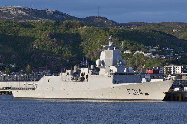 Ćwiczenia NATO w rosyjskiej wyłącznej strefie ekonomicznej na Morzu Barentsa