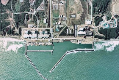 Zdjęcie lotnicze elektrowni z 1975 roku (Fot.: Wikipedia) Japonia może spuścić do morza radioaktywną wodę z elektrowni w Fukushimie