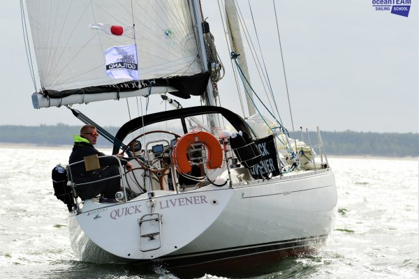 Niekorzystny wiatr i odliczanie godzin do sztormu
