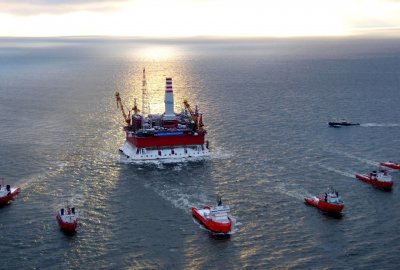 Rosyjska platforma na Morzu Białym, którą prowadził kpt. Piotr Jermakow Szkolenie oferowane przez Jermak Offshore Marine Services to przepustka do pracy w bran...