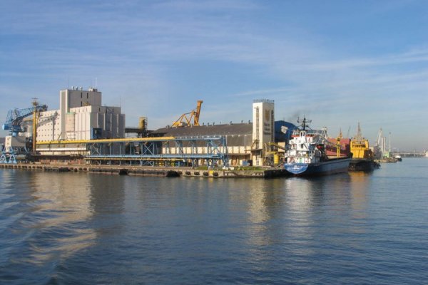 KOWR: w tym roku podpisanie umów o kupnie terminali zbożowych