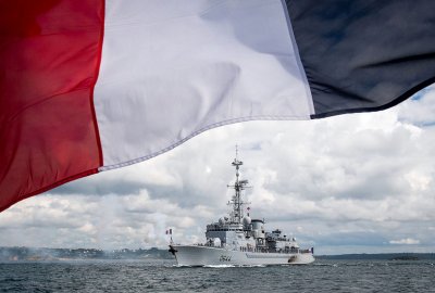 Macron: wzmocnimy siły marynarki wojennej na Morzu Śródziemnym