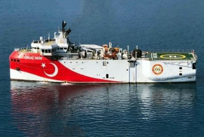 Turcja: Statek Oruc Reis powrócił do południowego wybrzeża kraju