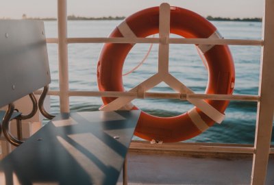 Zdjęcie ilustracyjne (Fot.: Unsplash) Utonęło co najmniej 50 afrykańskich migrantów płynących na Wyspy Kanaryjskie