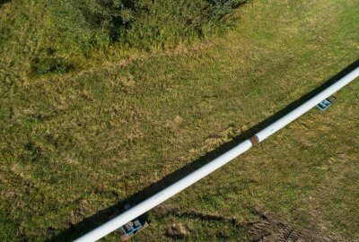 PERN zakończył przeciąganie nowego rurociągu paliwowego pod dnem Wisły w Płocku