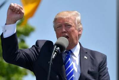Donald Trump Ceny ropy w USA mocno spadają po informacji o stanie zdrowia prezydenta Trumpa
