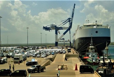 Port w Hambantocie (Fot.: Wikipedia) Na terenie portu w Hambantocie powstanie chińska fabryka opon