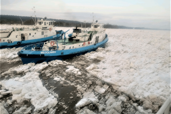 Lodołamacze rozbijają zator na Zbiorniku Włocławskim - z Gdańska dopłyną dwie dodatkowe...