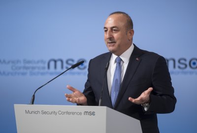 Turcja proponuje podjęcie rozmów z Grecją ws. sporu terytorialnego na Morzu Śródziemnym...