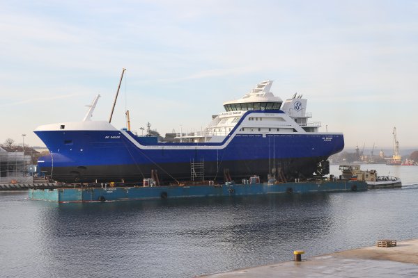 Częściowo wyposażony statek do przewozu żywych ryb ze stoczni Marine Projects Ltd.