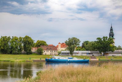 Wody Polskie gotowe do rozbudowy wałów przeciwpowodziowych w Krośnie Odrzańskim Wody Polskie rozbudują wały przeciwpowodziowe w Krośnie Odrzańskim