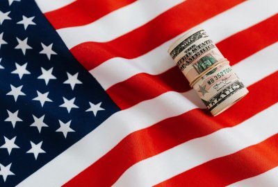 Ropa w USA zyskuje dzięki słabemu dolarowi