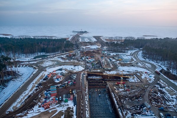 Mierzeja Wiślana: Pierwsze betonowanie na śluzie [VIDEO]