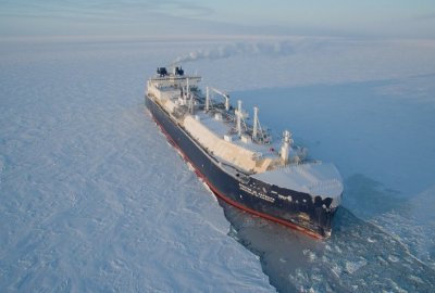 Rosyjski gazowiec pokonał zimą tzw. Północną Drogą Morską