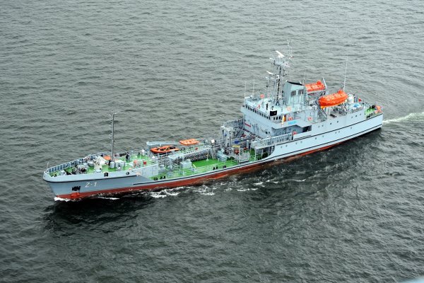 Trzy dekady w służbie