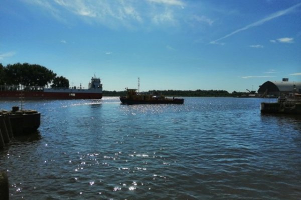 Lodołamacz Nerpa opuścił MSR „Gryfia” SA