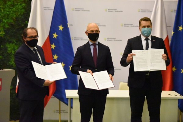 Podpisano list intencyjny dot. pozyskania pływającej jednostki naukowo-badawczej