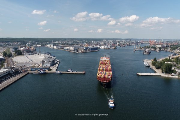 Szersze wejście do Portu Gdynia
