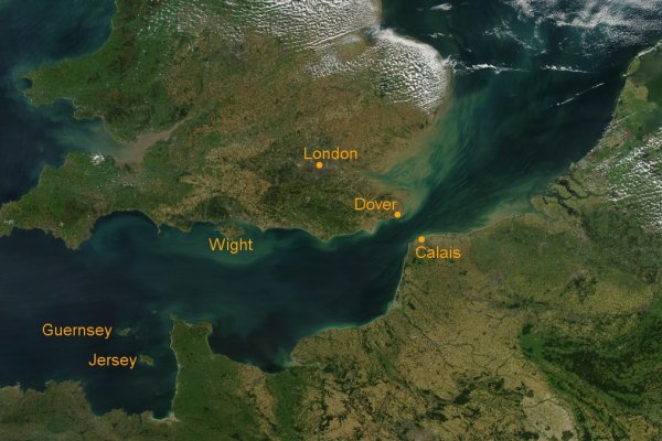Uratowano 126 migrantów na kanale La Manche