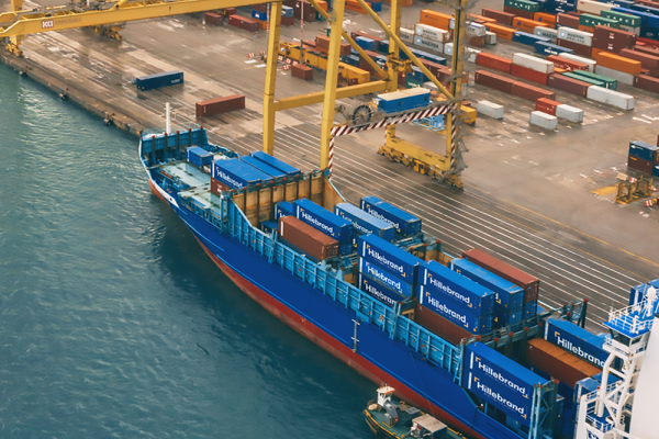 Hillebrand Poland liderem w morskich przewozach kontenerowych dla beverage