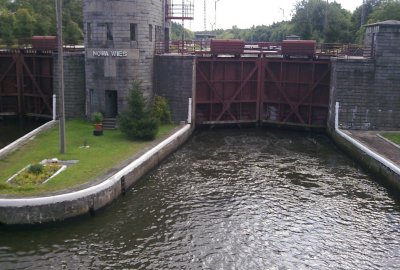 Fot.: geo573 / Creative Commons Attribution 3.0 Unported / https://creativecommons.org/licenses/by/3.0/deed.en / Zakończono modernizację śluz Nowa Wieś oraz Sławięcice