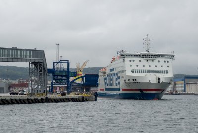 Prom Polskiej Żeglugi Bałtyckiej zawinął do Gdyni