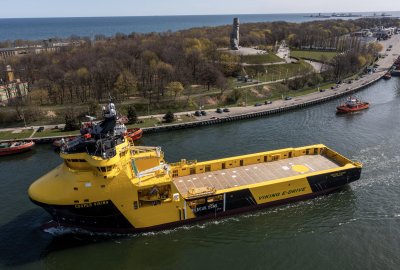 Remontowa Shipbuilding przekazała hybrydowy statek PSV [VIDEO]