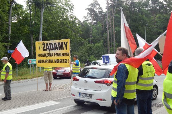 Protest ''rybaków rekreacyjnych'' - były utrudnienia w ruchu w drodze na Hel