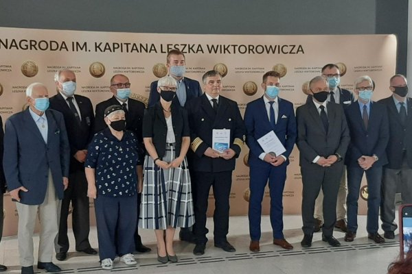 Nagroda Specjalna im. Kapitana Leszka Wiktorowicza dla UMG