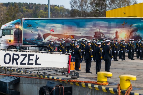 Uroczysta zbiórka w Porcie Wojennym Gdynia