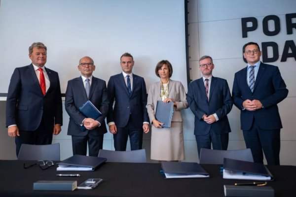 Rusza rozbudowa dróg i torów w rejonie Nabrzeża Przemysłowego w Porcie Gdańsk