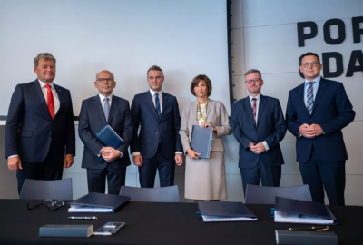 Rusza rozbudowa dróg i torów w rejonie Nabrzeża Przemysłowego w Porcie G...