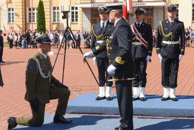 Promocja oficerska zawodowych żołnierzy w AMW