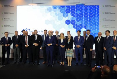 Część z sygnatariuszy porozumienia Stocznie wśród uczestników wodorowego porozumienia sektorowego