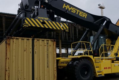 Fot.: OT Logistics SA Nowy reach stacker już na OT Port Gdynia