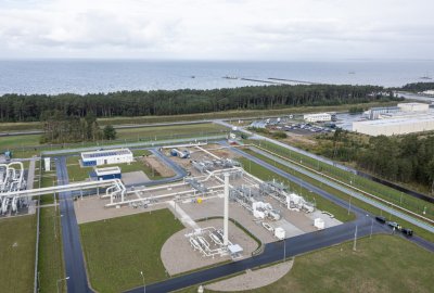 Opóźnienie certyfikacji gazociągu Nord Stream 2 nie ma związku z polityk...