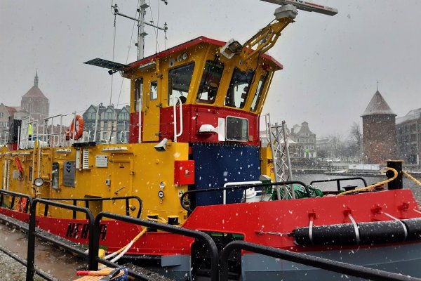 Chrzest czterech lodołamaczy do pracy na dolnej Wiśle
