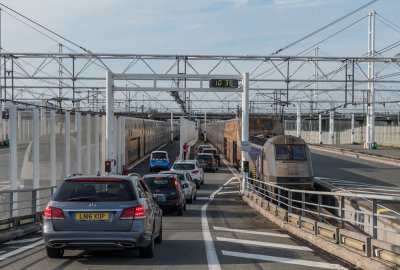 Rybacy zablokowali częściowo Eurotunel i porty Kanału La Manche