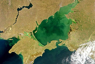 Rosja: wstrzymano ruch cywilnych statków na Morzu Azowskim