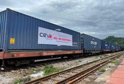 Fot.: mat. pras. CEVA Logistics uruchamia nowe połączenia lądowe między Azją, Bliskim Wschodem i Europą...