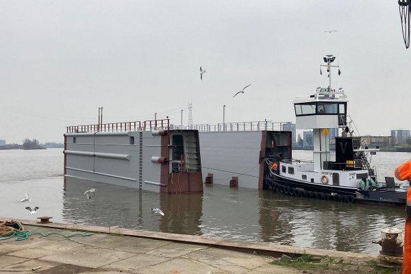 Biuro Zygmunta Chorenia zaangażowane w przedłużenie pogłębiarki